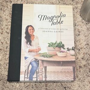 Magnolia Table Cookbook by Joanna Gaines - Black and White